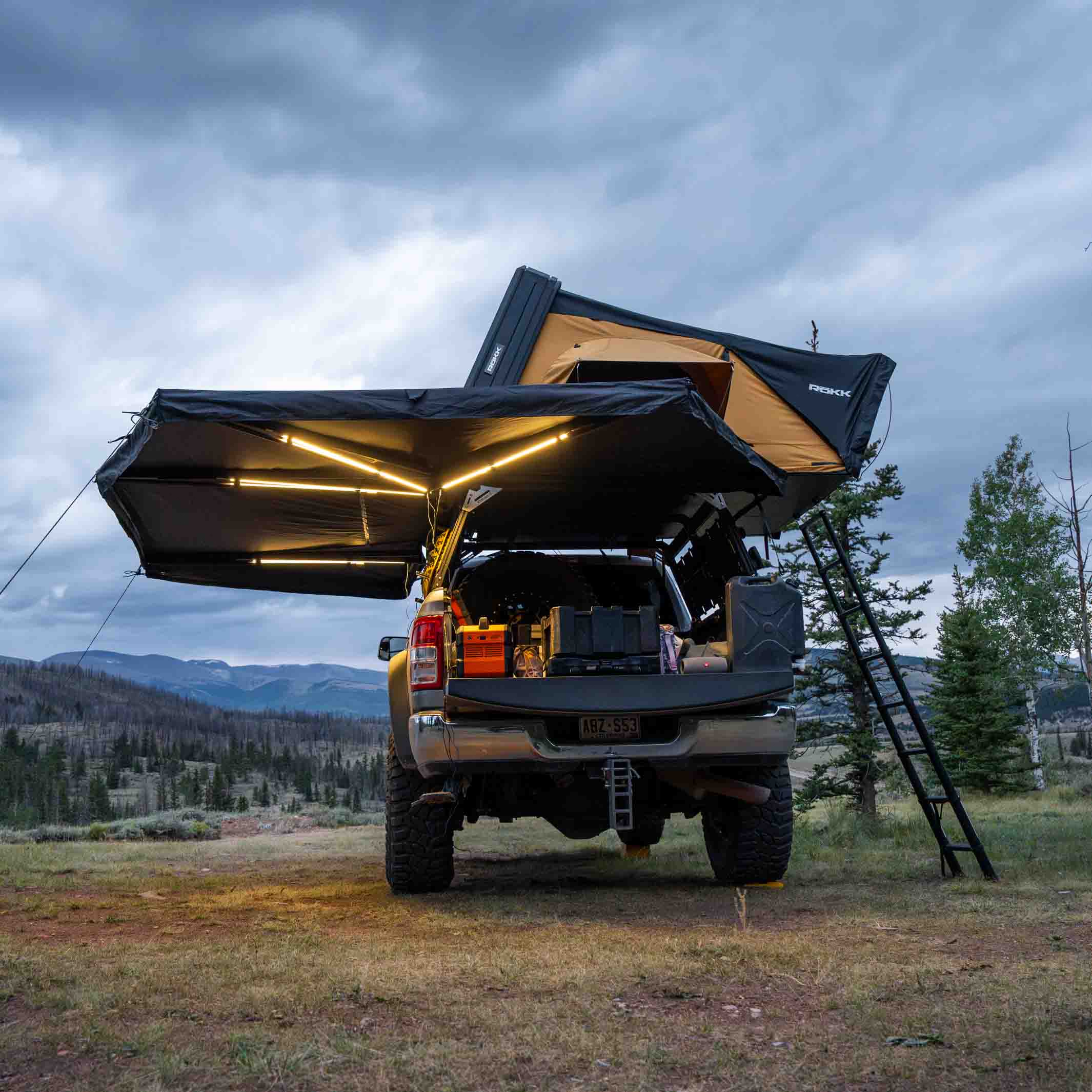 ÖVRCAST 270° AWNING