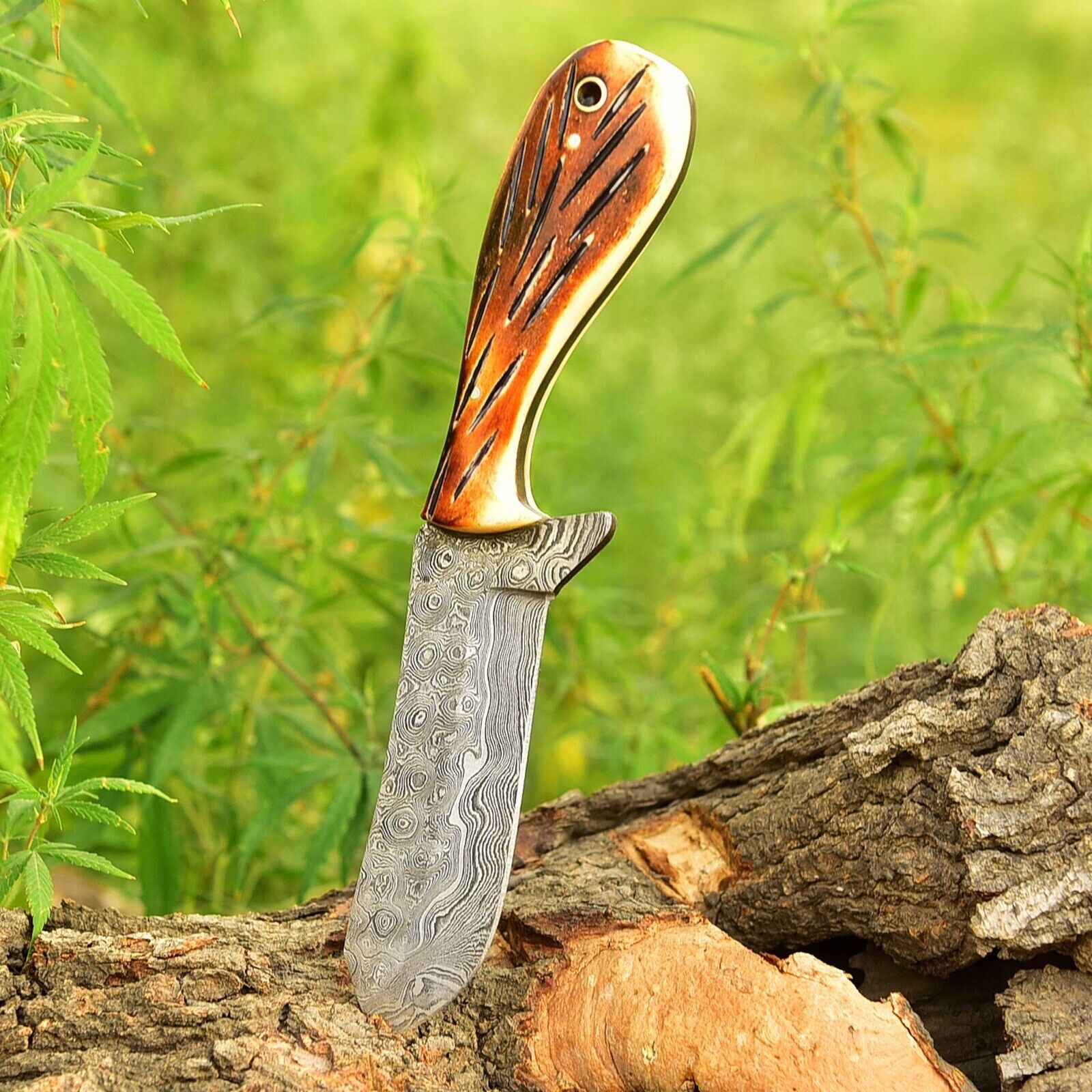 Whisky Bent Knives – Custom Handmade Damascus Steel Blade